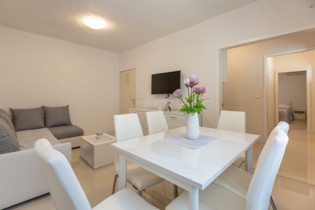 Tatijana Holiday Apartments 마카르스카 외부 사진